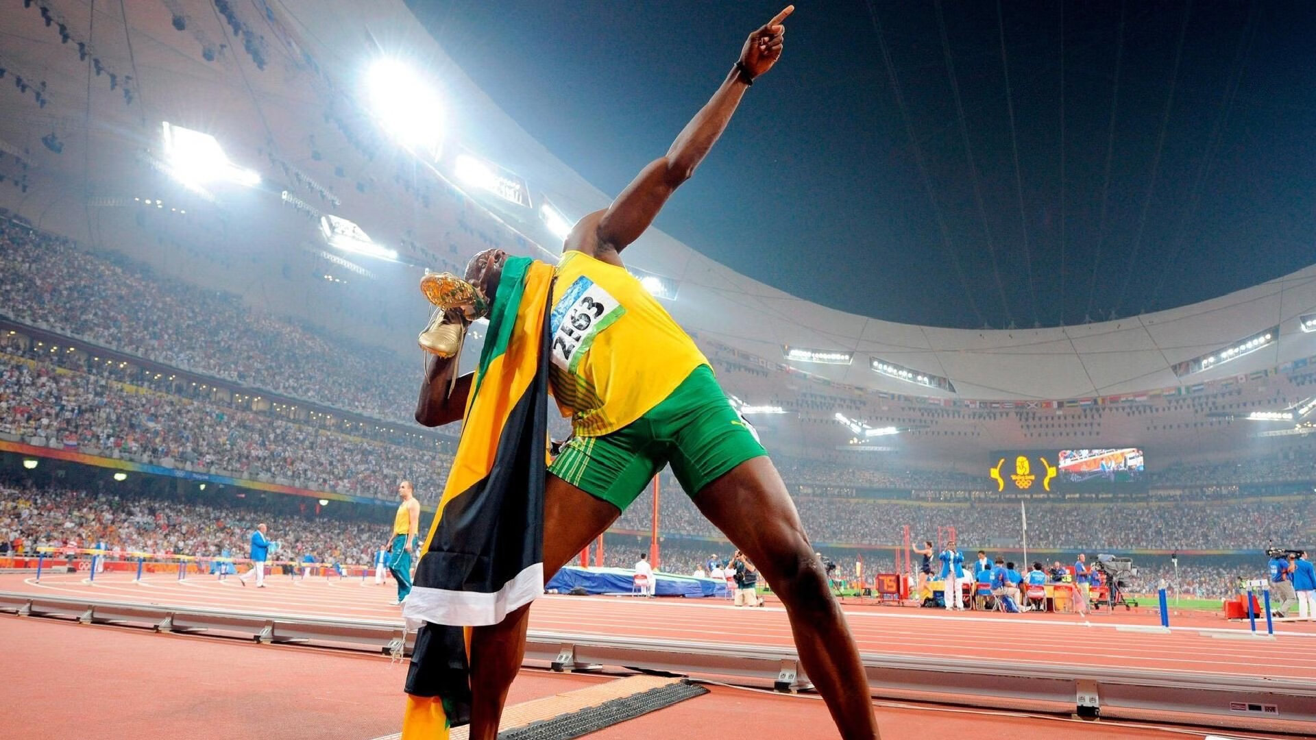 国足门将参加专项反应训练,国足门将水平